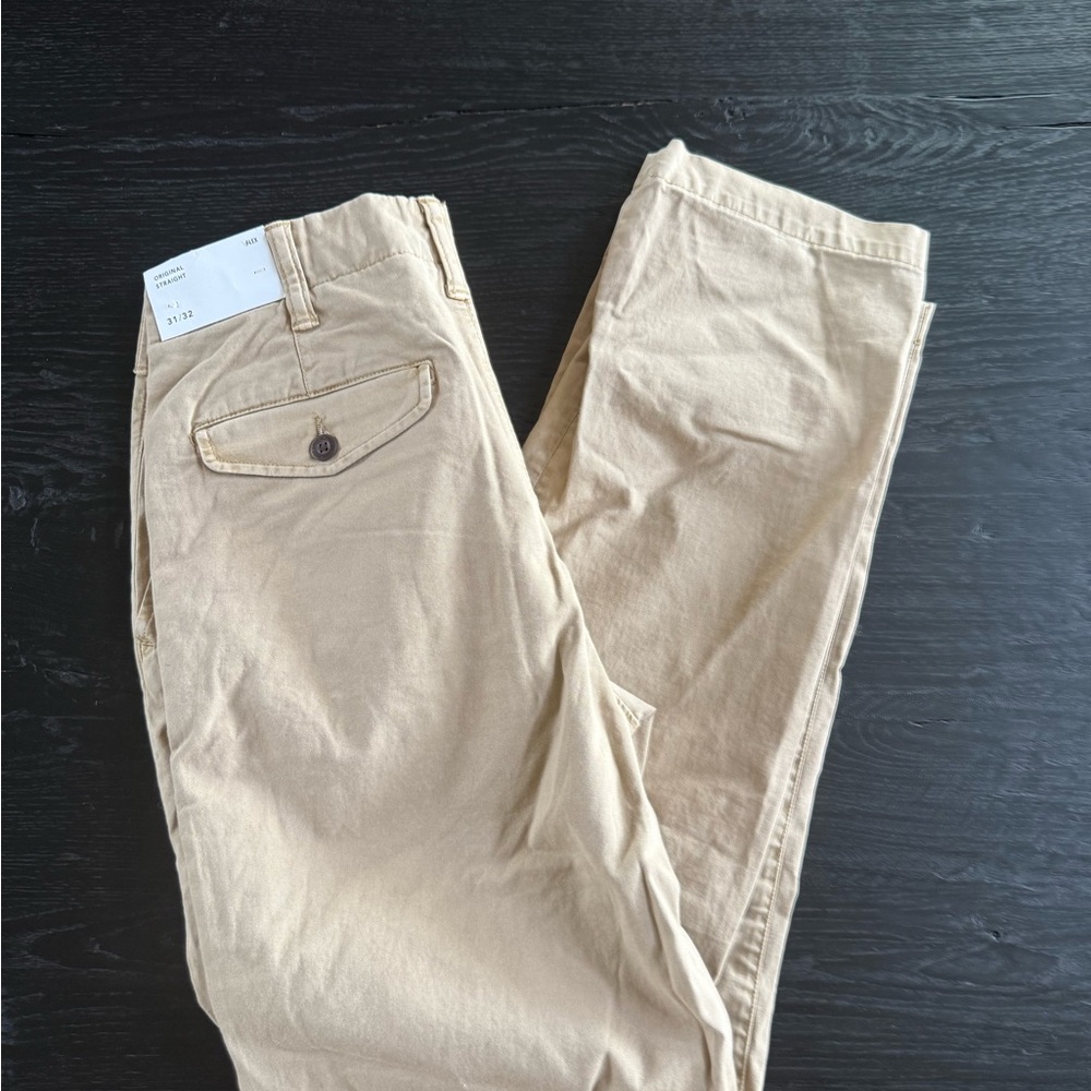 American Eagle Outfitters Men's Khaki Chinos
